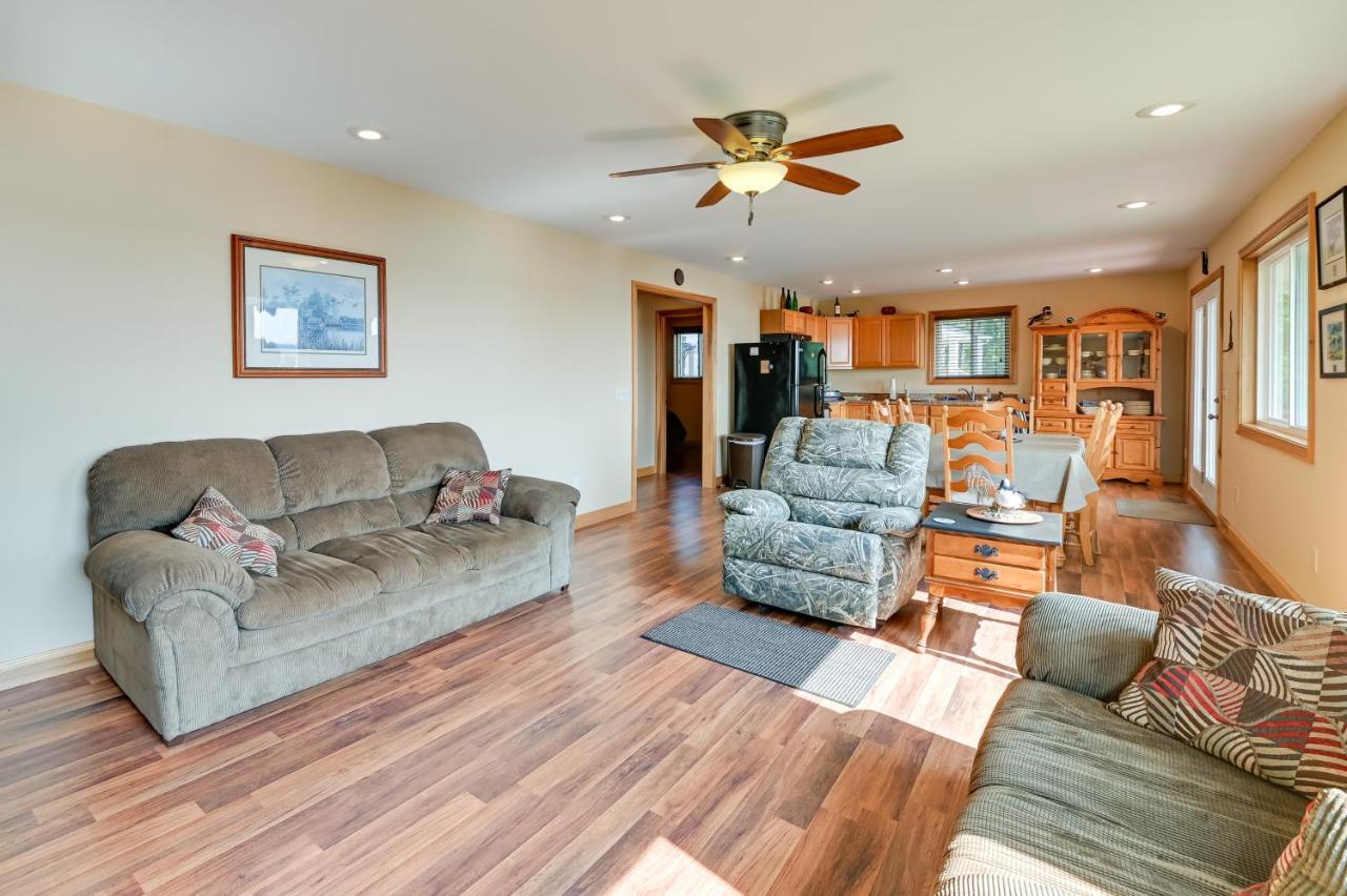 Kentucky Lake Getaway With Lookout Deck, Water View! New Concord Ngoại thất bức ảnh