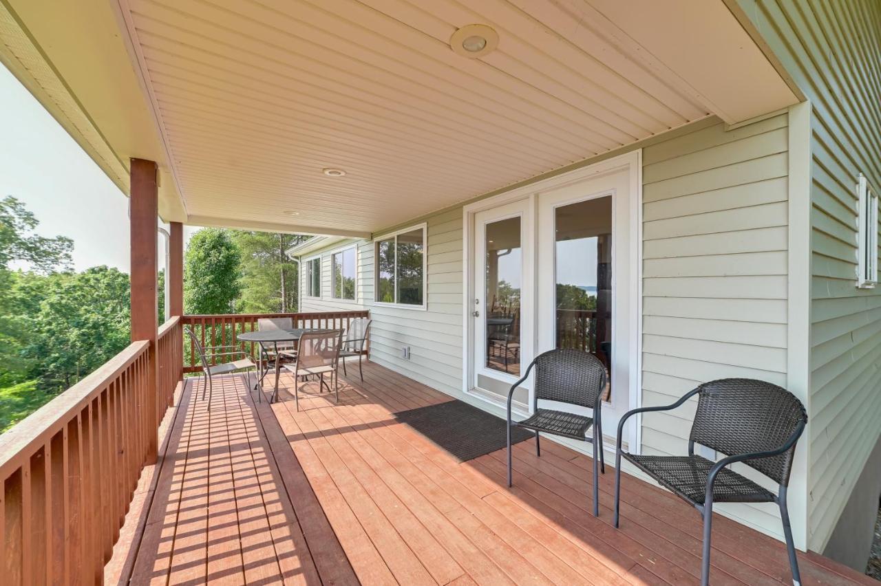 Kentucky Lake Getaway With Lookout Deck, Water View! New Concord Ngoại thất bức ảnh