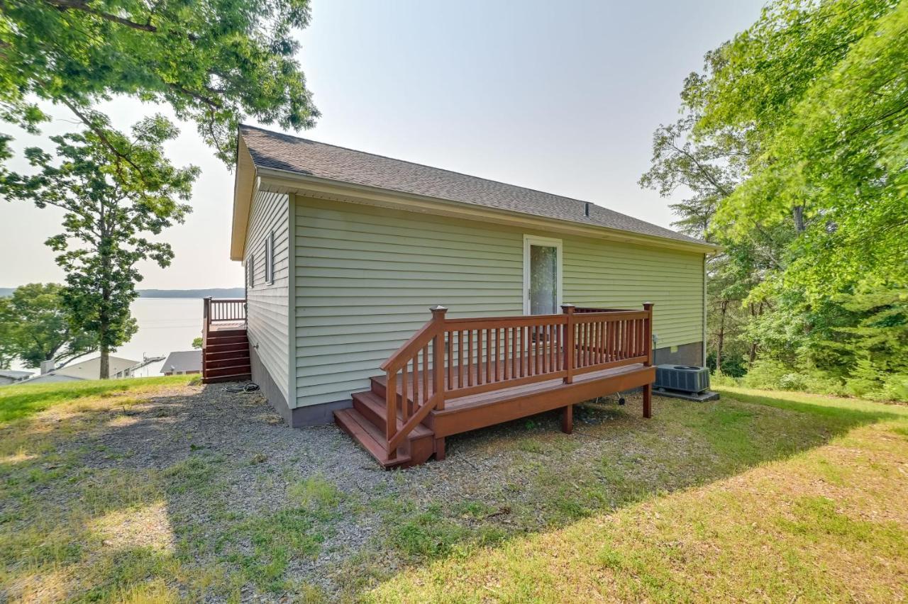 Kentucky Lake Getaway With Lookout Deck, Water View! New Concord Ngoại thất bức ảnh
